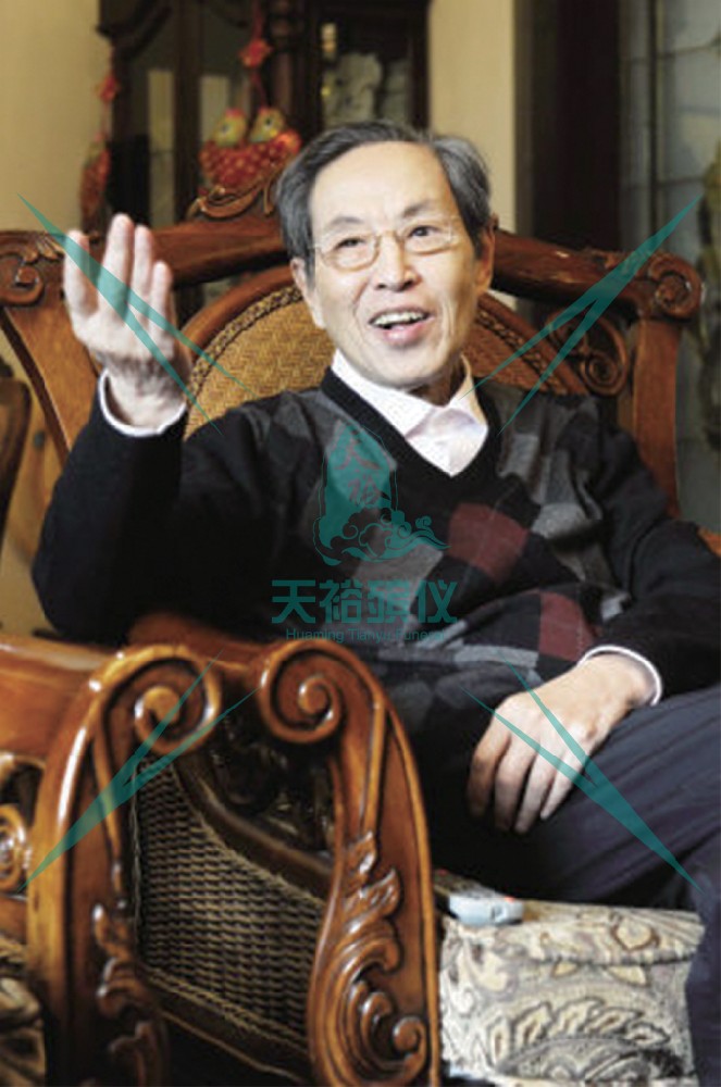 常宝霆先生追思仪式